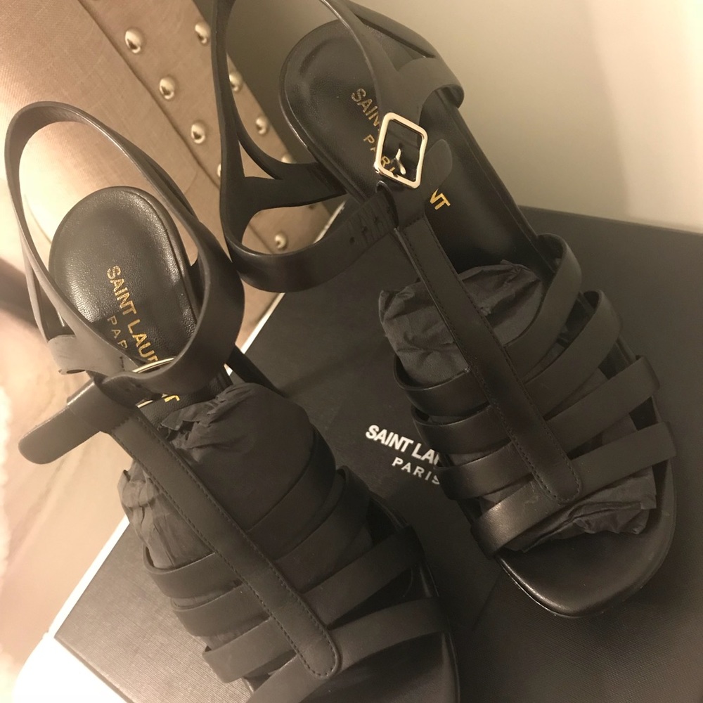 Saint Laurent Bianca heel - size 8 black leather